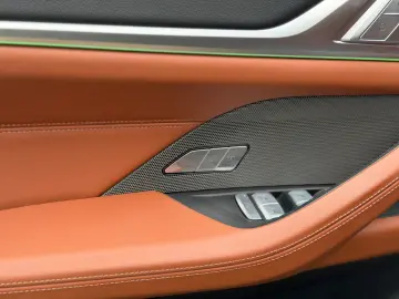 BMW eDrive40  M Sport Pro INDIVIDUAL.HUD.ACC.360 .HK