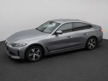 BMW i4 eD40 Gran Coupé Kamera DAB H K PDC Sport