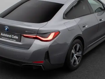 BMW i4 eD40 Gran Coupé Kamera DAB H K PDC Sport