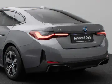 BMW i4 eD40 Gran Coupé Kamera DAB H K PDC Sport