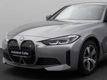 BMW i4 eD40 Gran Coupé Kamera DAB H K PDC Sport