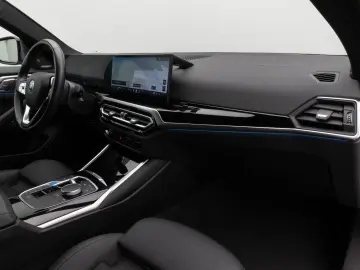 BMW i4 eD40 Gran Coupé Kamera DAB H K PDC Sport