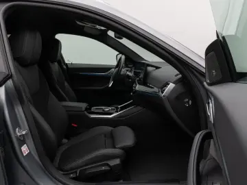 BMW i4 eD40 Gran Coupé Kamera DAB H K PDC Sport