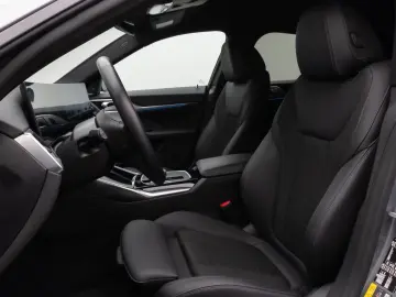 BMW i4 eD40 Gran Coupé Kamera DAB H K PDC Sport