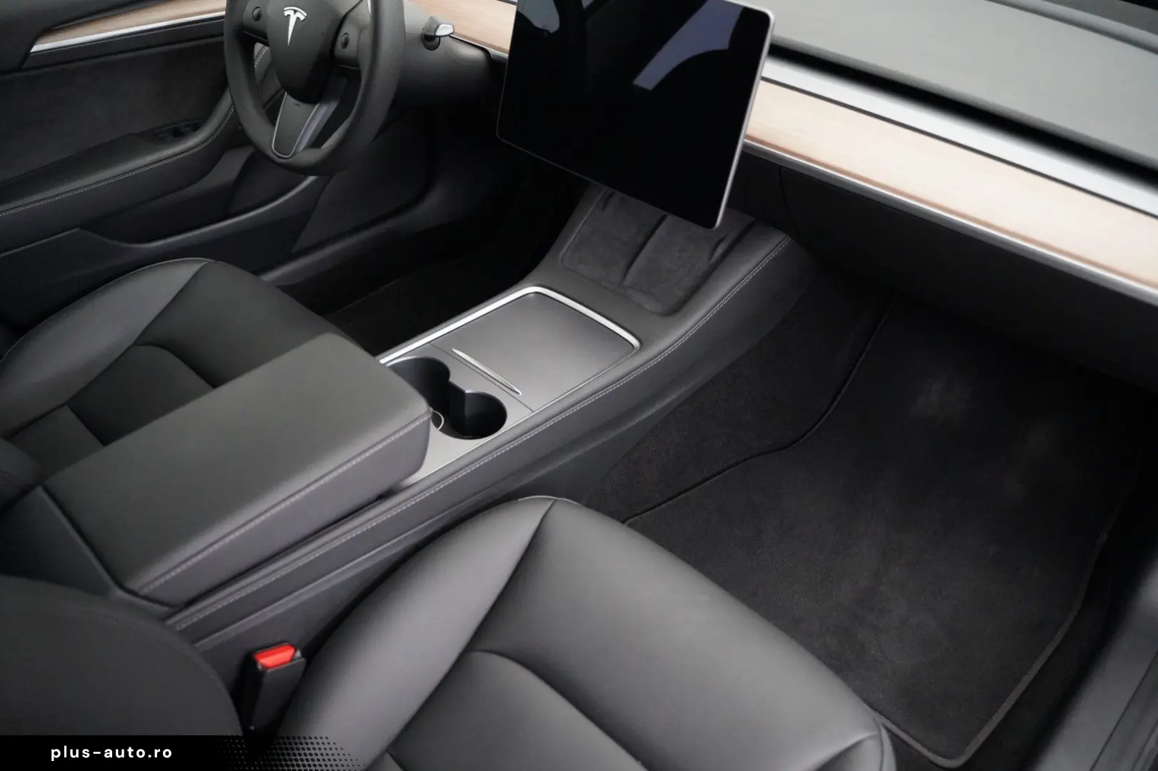 TESLA Model 3 Standard Range