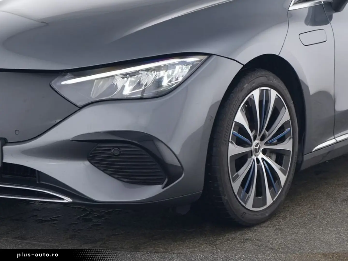 MERCEDES-BENZ EQE 300 Advanced Plus