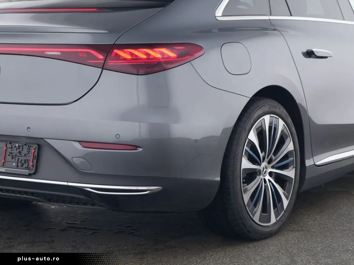 MERCEDES-BENZ EQE 300 Advanced Plus