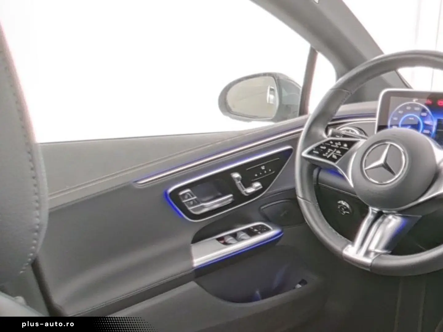 MERCEDES-BENZ EQE 300 Advanced Plus