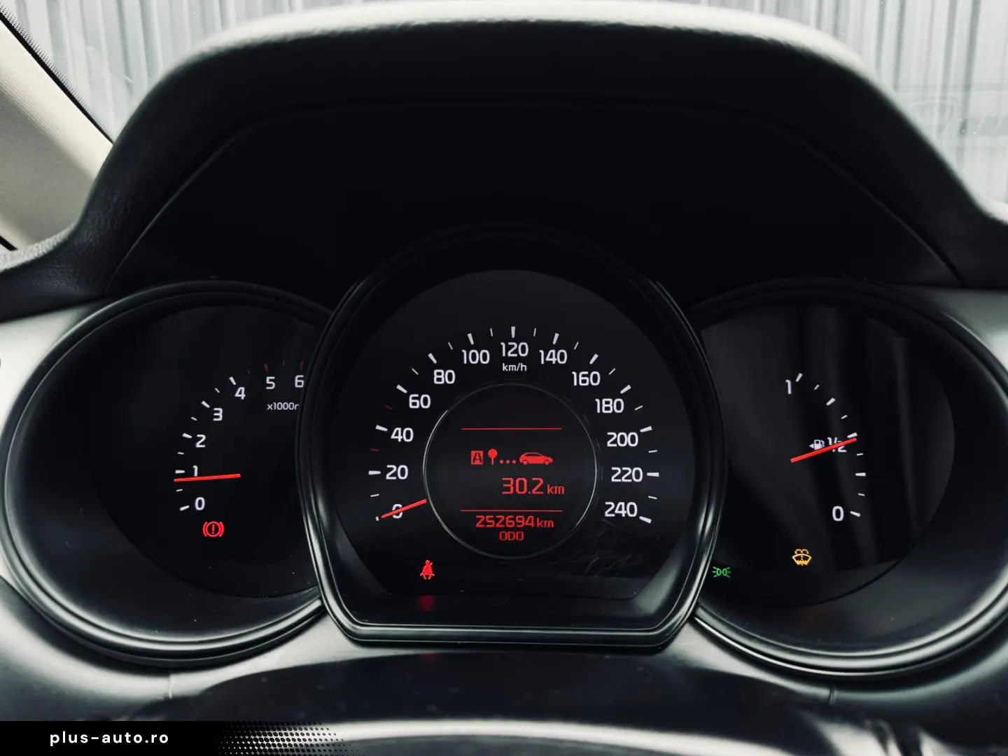 Kia Ceed   1.6 Diesel 128 Cp   Fab. 09.2015   Euro 5