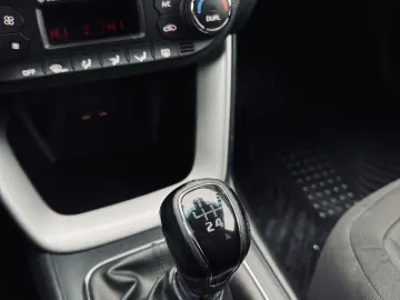 Kia Ceed   1.6 Diesel 128 Cp   Fab. 09.2015   Euro 5