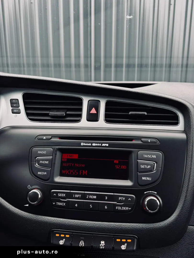 Kia Ceed   1.6 Diesel 128 Cp   Fab. 09.2015   Euro 5