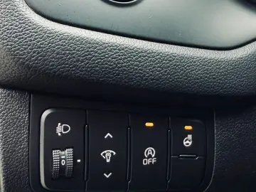 Kia Ceed   1.6 Diesel 128 Cp   Fab. 09.2015   Euro 5