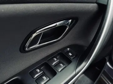 Kia Ceed   1.6 Diesel 128 Cp   Fab. 09.2015   Euro 5