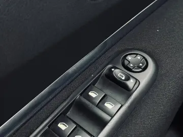 Peugeot 3008   1.6 Benzina 120 CP   Fab. 05.2010   Euro 5