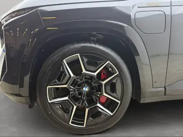 BMW XM Massage Bowers & Wilkins AHK LiveCockpitProf