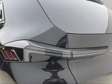 BMW XM Massage Bowers & Wilkins AHK LiveCockpitProf