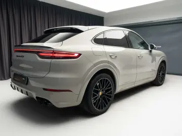 Porsche Cayenne GTS