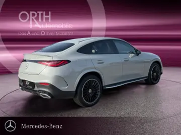 MERCEDES-BENZ GLC200 4MATIC Coupé AMG NIGHT NAVI AHK 20  LED
