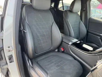 MERCEDES-BENZ GLC200 4MATIC Coupé AMG NIGHT NAVI AHK 20  LED