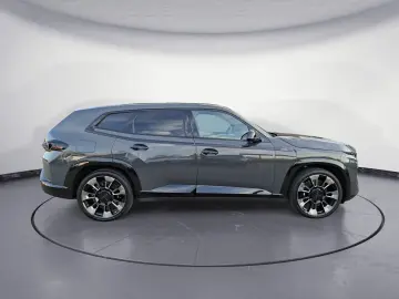 BMW XM M Driver's Package Bowers&Wilkins AHK ACC