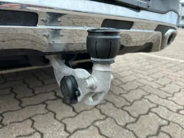 MERCEDES-BENZ GLC 200 4MATIC Coupé Avantgarde MBUX Ambiente