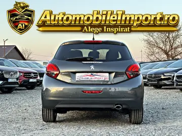 PEUGEOT 208 1.2e THP GT Line