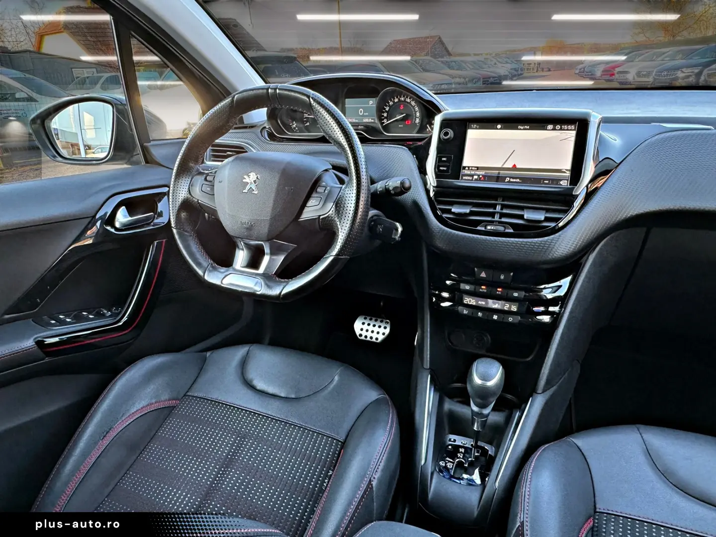 PEUGEOT 208 1.2e THP GT Line