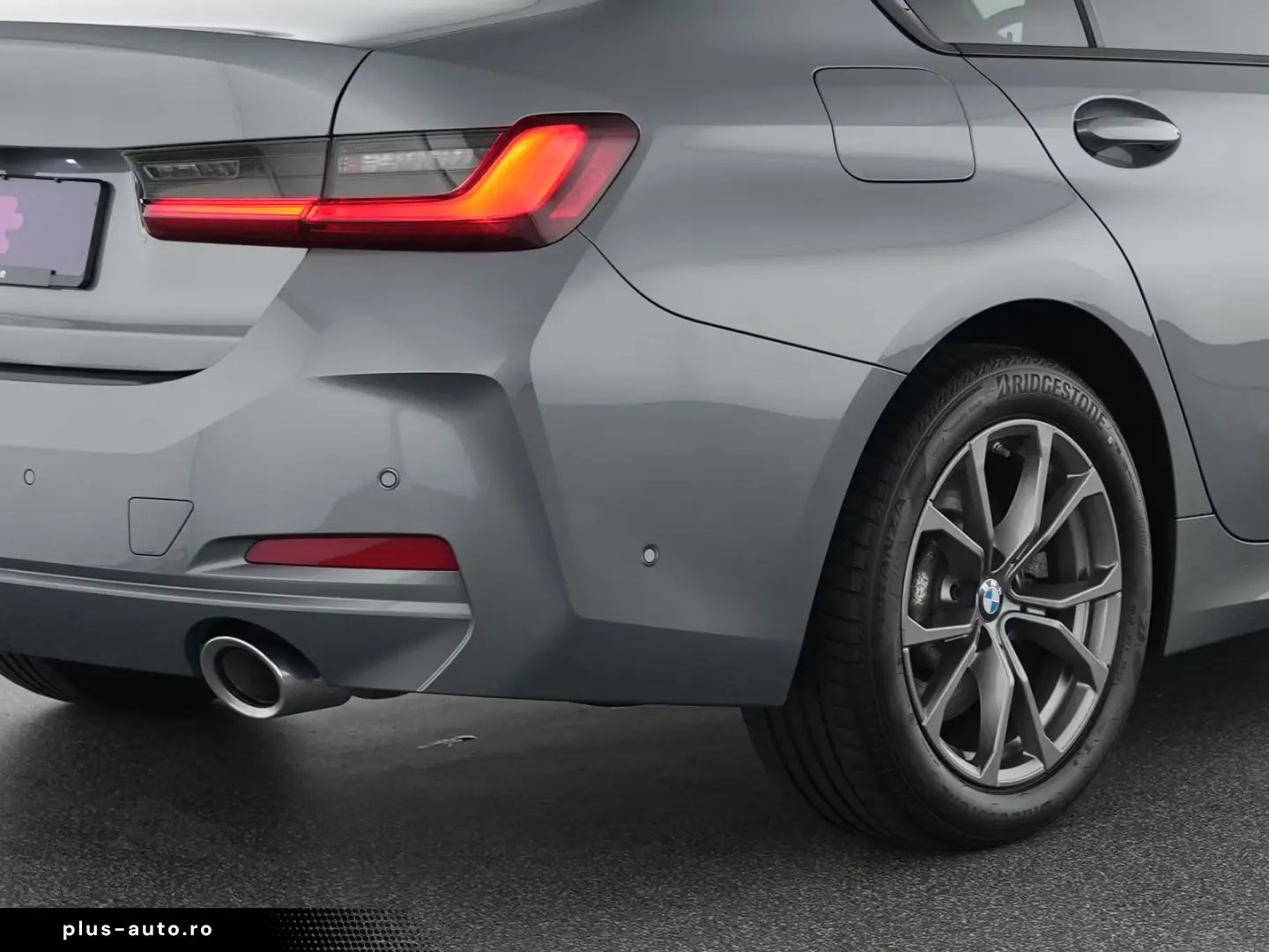 BMW 330 i xDrive Schiebedach Harman-