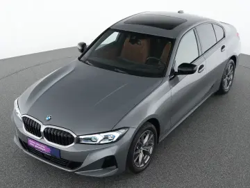 BMW 330 i xDrive Schiebedach Harman-