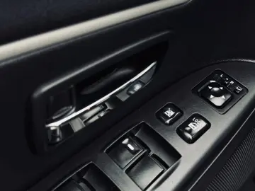 Mitubishi ASX   Fab 02-2011   1.8 DIESEL 131 CP   Euro 5