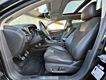 FORD Mondeo EcoBoost Titanium