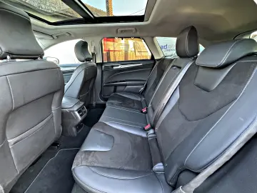 FORD Mondeo EcoBoost Titanium