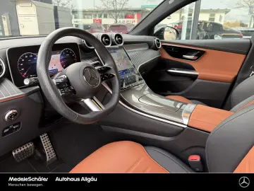 MERCEDES-BENZ GLC 200 4M Coupé AMG Night  Dist AHK Kam Amb