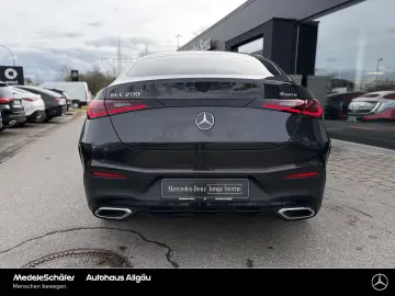 MERCEDES-BENZ GLC 200 4M Coupé AMG Night  Dist AHK Kam Amb