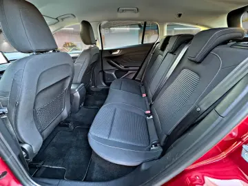 FORD Focus EcoBblue Titanium X
