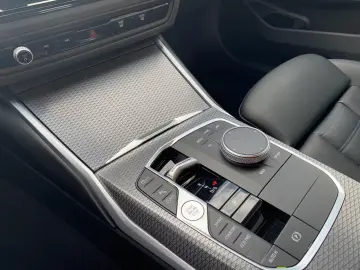 BMW 330 i xDrive M Sport Memory HIFI