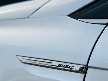 RENAULT MEGANE IV BOSE   FAB 12.2016   1.6 DIESEL 131CP