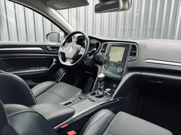 RENAULT MEGANE IV BOSE   FAB 12.2016   1.6 DIESEL 131CP