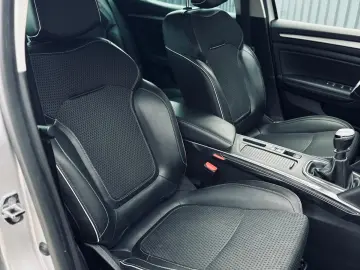 RENAULT MEGANE IV BOSE   FAB 12.2016   1.6 DIESEL 131CP