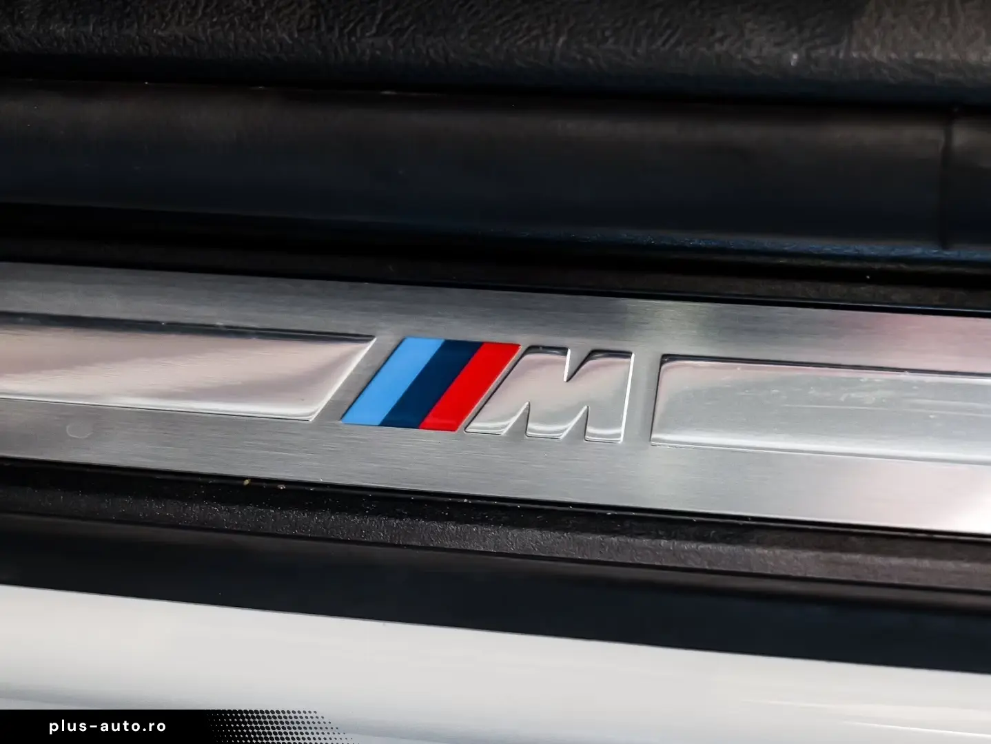 BMW 330 i xDrive M Sport HUD ACC AHK RFK