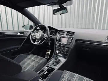 VOLKSWAGEN GOLF VII GTD   FAB 05.2015   2.0 DIESEL 184CP