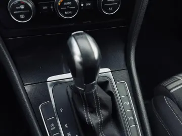 VOLKSWAGEN GOLF VII GTD   FAB 05.2015   2.0 DIESEL 184CP