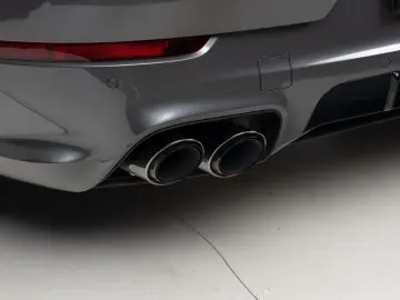 PORSCHE Cayenne Coupe S E-Hybrid   Clubleder   PDCC   HD