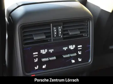 PORSCHE Cayenne E-Hybrid Coupe LED-Matrix Panoramadach