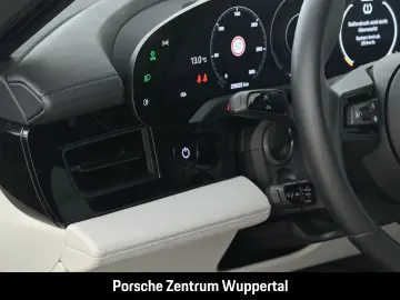 PORSCHE Taycan 4S Surround-View BOSE 21-Zoll Panorama