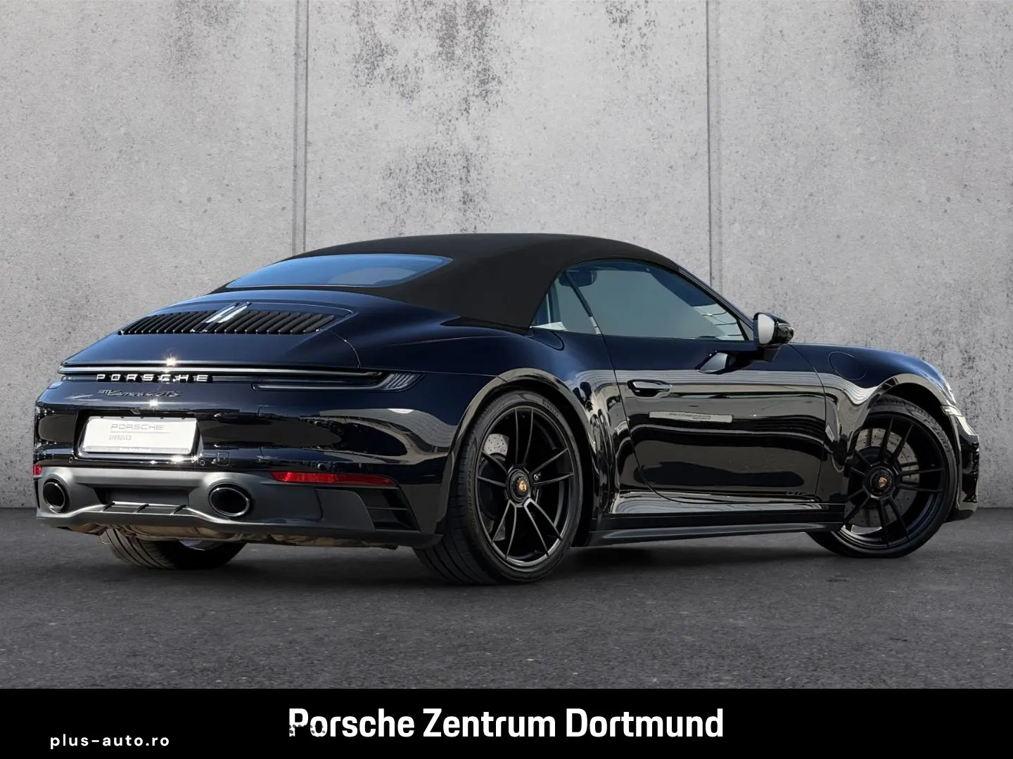 PORSCHE 992 (911) Carrera 4 GTS Cabriolet