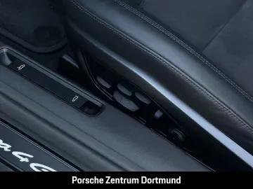 PORSCHE 992 (911) Carrera 4 GTS Cabriolet