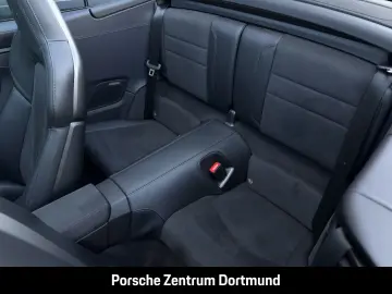 PORSCHE 992 (911) Carrera 4 GTS Cabriolet