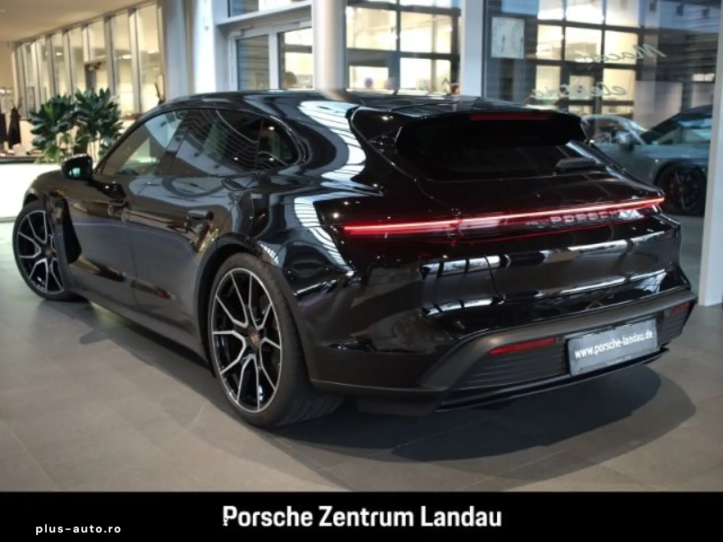 PORSCHE Taycan Sport Turismo BOSE LED-Matrix Panorama