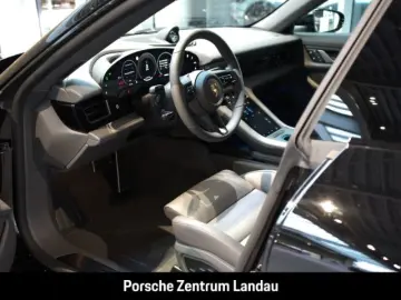 PORSCHE Taycan Sport Turismo BOSE LED-Matrix Panorama